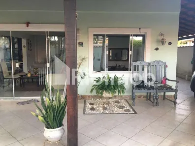 Casa de Condomínio com 4 Quartos à venda, 270m² no Vargem Pequena, Rio de Janeiro