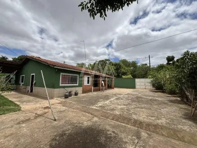 Fazenda/Sítio com 3 Quartos à venda, 150m² no , Araçoiaba da Serra