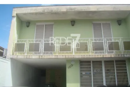 Sobrado com 5 Quartos à venda, 750m² no Centro, Pirassununga