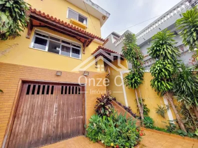 Sobrado com 3 Quartos à venda, 289m² no Jardim Vila Galvão, Guarulhos