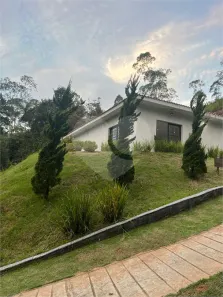 Fazenda/Sítio com 3 Quartos à venda, 130m² no Quinta Divisão, Suzano