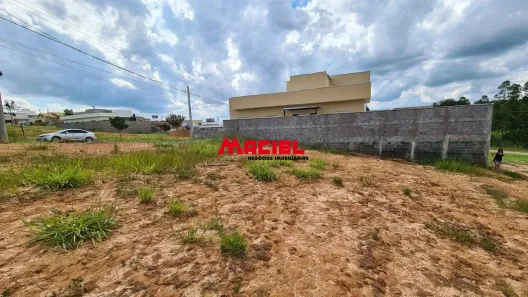 Lote/Terreno à venda, 300m² no Condomínio Terras do Vale, Caçapava
