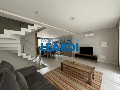 Casa de Condomínio com 3 Quartos para alugar, 154m² no Lagoa da Conceição, Florianópolis
