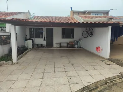 Casa com 2 Quartos à venda, 65m² no Parque da Fonte, São José dos Pinhais