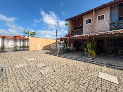 Casa de Condomínio com 3 Quartos à venda, 110m² no Cambeba, Fortaleza