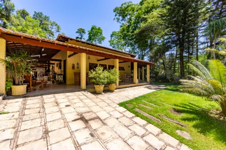 Casa de Condomínio com 3 Quartos à venda, 286m² no Vargem Grande, Teresópolis