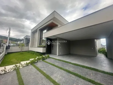 Casa com 3 Quartos à venda, 160m² no São Sebastião, Palhoça