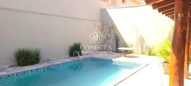 Casa com 3 Quartos para alugar, 242m² no Morada da Colina, Uberlândia