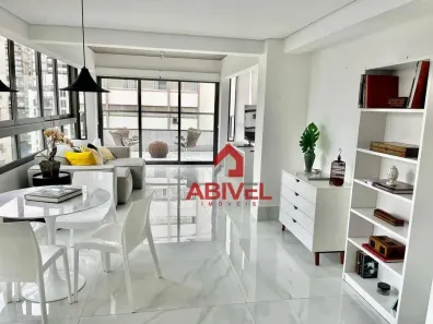 Apartamento com 2 Quartos para venda ou aluguel, 160m² no Vila Nova Conceição, São Paulo