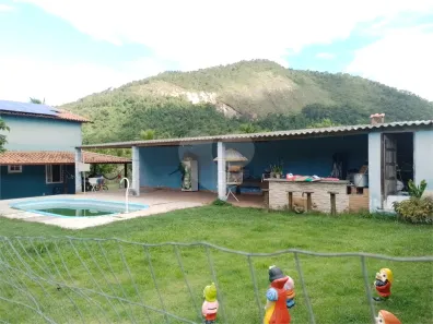 Fazenda/Sítio com 4 Quartos à venda, 259m² no Caxito, Maricá