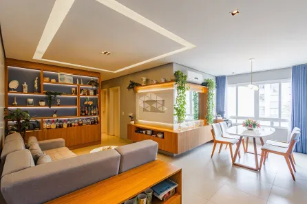 Apartamento com 2 Quartos à venda, 98m² no Vila Ipiranga, Porto Alegre