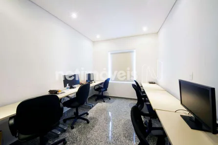 Sala Comercial para alugar, 14m² no Jardim das Acácias, São Paulo