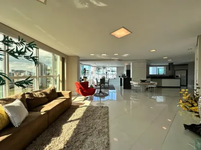 Apartamento com 3 Quartos à venda, 240m² no Jardim Blumenau, Blumenau