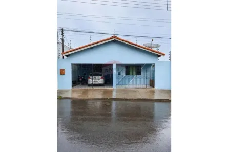 Casa com 3 Quartos à venda, 168m² no Jardim Liberdade II, Rondonópolis