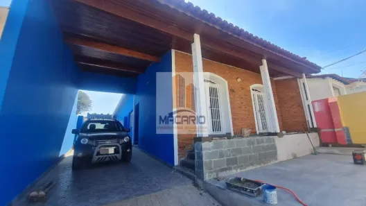Casa com 4 Quartos à venda, 240m² no Vila Joaquim Inácio, Campinas