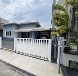 Casa de Condomínio com 3 Quartos à venda, 170m² no Coqueiral, Araruama