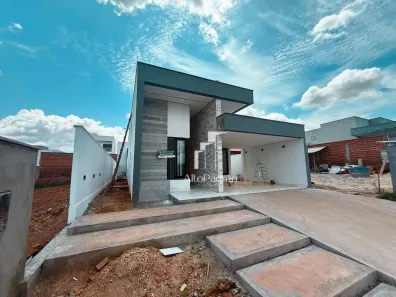 Casa de Condomínio com 3 Quartos à venda, 141m² no Vale Quem Tem, Teresina