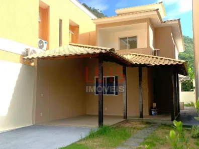 Casa com 3 Quartos à venda, 144m² no Itaipu, Niterói