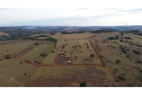 Fazenda/Sítio à venda, 2000m² no São Carlos, Goiânia