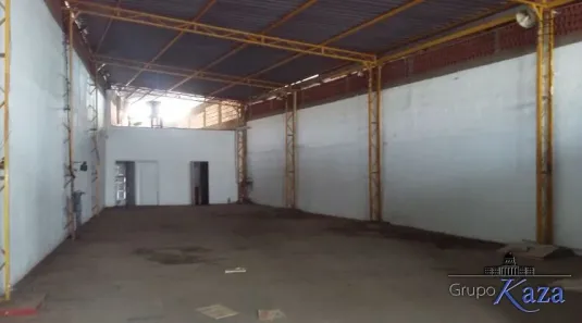 Galpão/Depósito/Armazém à venda, 325m² no Chácaras Reunidas, São José dos Campos