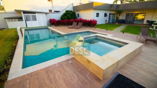 Casa com 3 Quartos à venda, 320m² no Vila Real, Balneário Camboriú