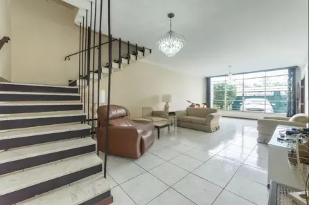 Casa com 3 Quartos à venda, 240m² no Brooklin Paulista, São Paulo