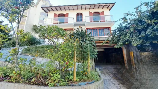 Casa com 4 Quartos à venda, 333m² no Abraão, Florianópolis