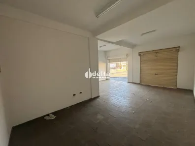 Ponto Comercial para alugar, 35m² no Tibery, Uberlândia