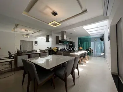 Casa de Condomínio com 3 Quartos à venda, 220m² no Caminho Novo, Tremembé