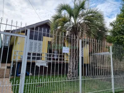 Casa com 5 Quartos à venda, 180m² no Santa Lúcia, Caxias do Sul