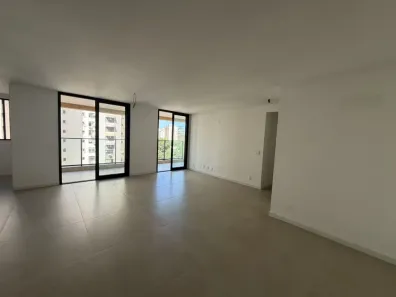 Apartamento com 3 Quartos para alugar, 134m² no Icaraí, Niterói