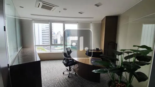 Sala Comercial para alugar, 145m² no Itaim Bibi, São Paulo