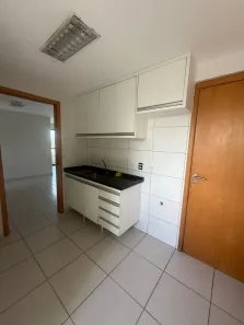 Apartamento com 3 Quartos para alugar, 76m² no Capim Macio, Natal