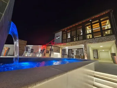 Casa com 4 Quartos à venda, 321m² no Taquara, Rio de Janeiro