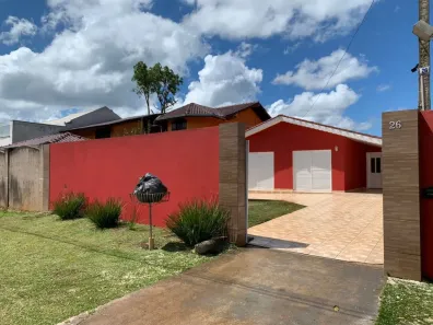 Casa com 2 Quartos para alugar, 120m² no Canguiri, Colombo