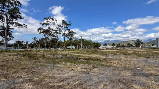 Lote/Terreno para alugar, 6263m² no Aririú, Palhoça
