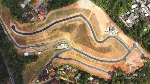 Lote/Terreno à venda, 350m² no Ermitage, Teresópolis