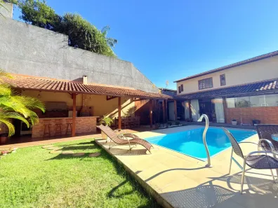 Casa com 4 Quartos à venda, 339m² no Bem-Te-VI Amarelo, Bom Jardim