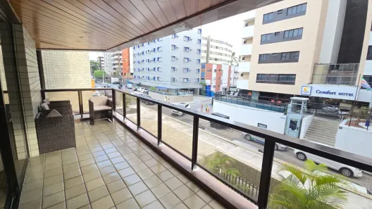 Apartamento com 4 Quartos para alugar, 216m² no Ponta Verde, Maceió