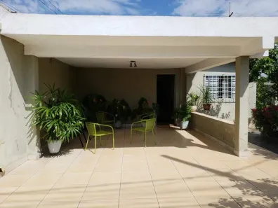 Casa com 3 Quartos à venda, 148m² no Iguatemi, Ribeirão Preto