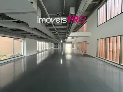 Prédio Comercial à venda, 4200m² no Vila Olímpia, São Paulo