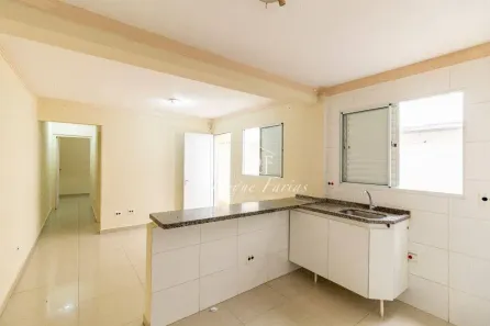 Casa com 2 Quartos para alugar, 60m² no Vila Lageado, São Paulo