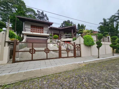 Casa com 3 Quartos à venda, 280m² no Guarani, Novo Hamburgo
