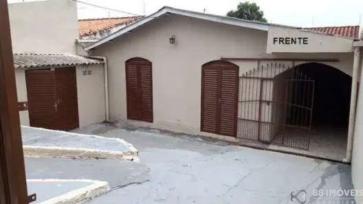 Casa com 3 Quartos à venda, 200m² no Conjunto Farid Libos, Londrina
