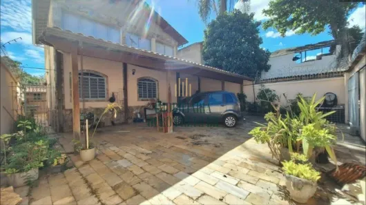 Casa com 4 Quartos à venda, 213m² no São João Batista (Venda Nova), Belo Horizonte