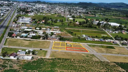 Lote/Terreno à venda, 782m² no , Sombrio
