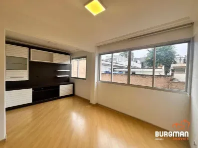 Apartamento com 2 Quartos para alugar, 66m² no Batel, Curitiba