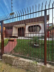 Casa com 2 Quartos à venda, 148m² no Floresta, Caxias do Sul