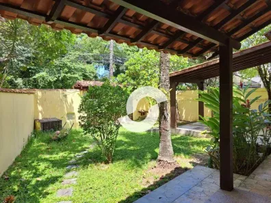 Casa com 4 Quartos à venda, 276m² no Itaipu, Niterói