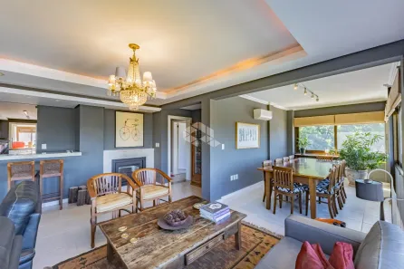 Apartamento com 3 Quartos à venda, 164m² no Vila Assunção, Porto Alegre